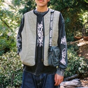 Teddy Fresh Outdoors Reversible Quilted Vest Green Black Mens Size L Unisex
